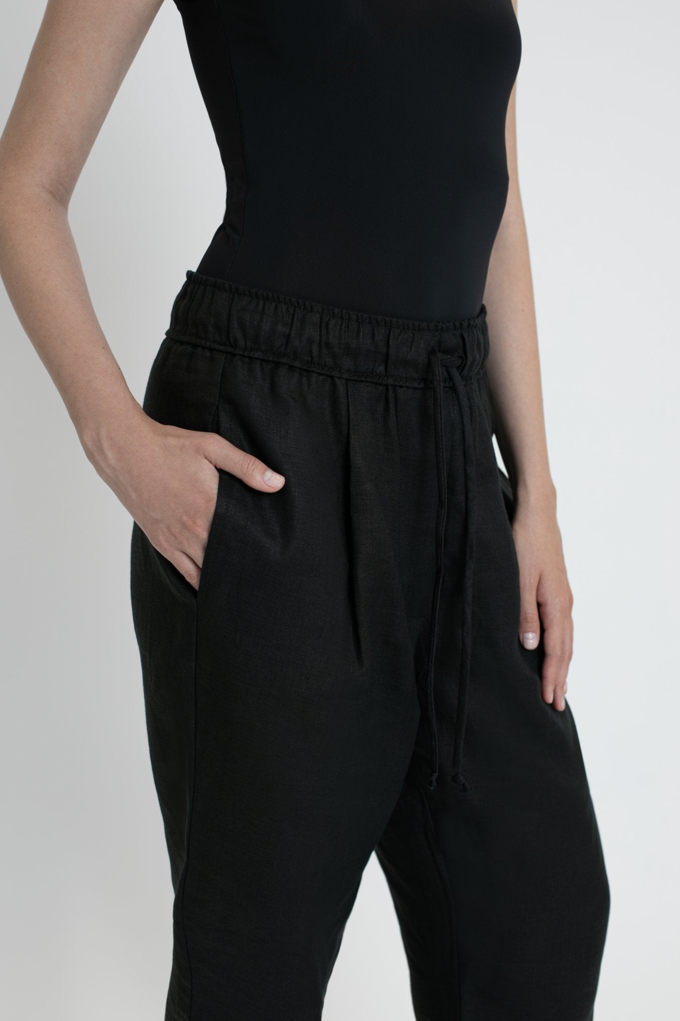 Essential Drawstring Linen Pants - dāl the label - Black