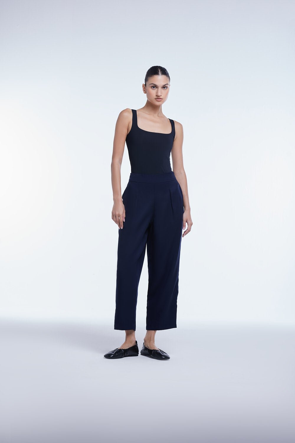 Tencel Mid - Rise Tapered Pants - dāl the label - Navy Blue